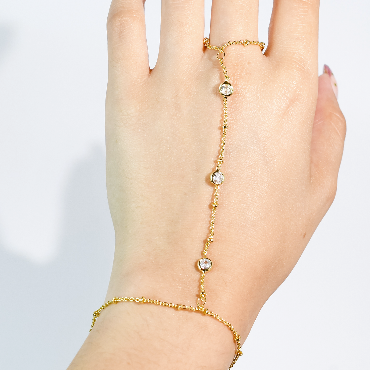 Aurora Touch Hand Chain Gold