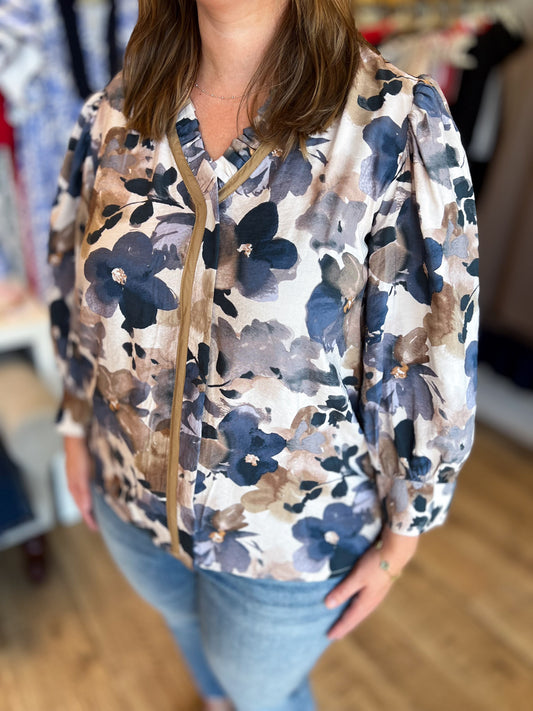 Dare to Dream Plus-Size Watercolor Floral Top