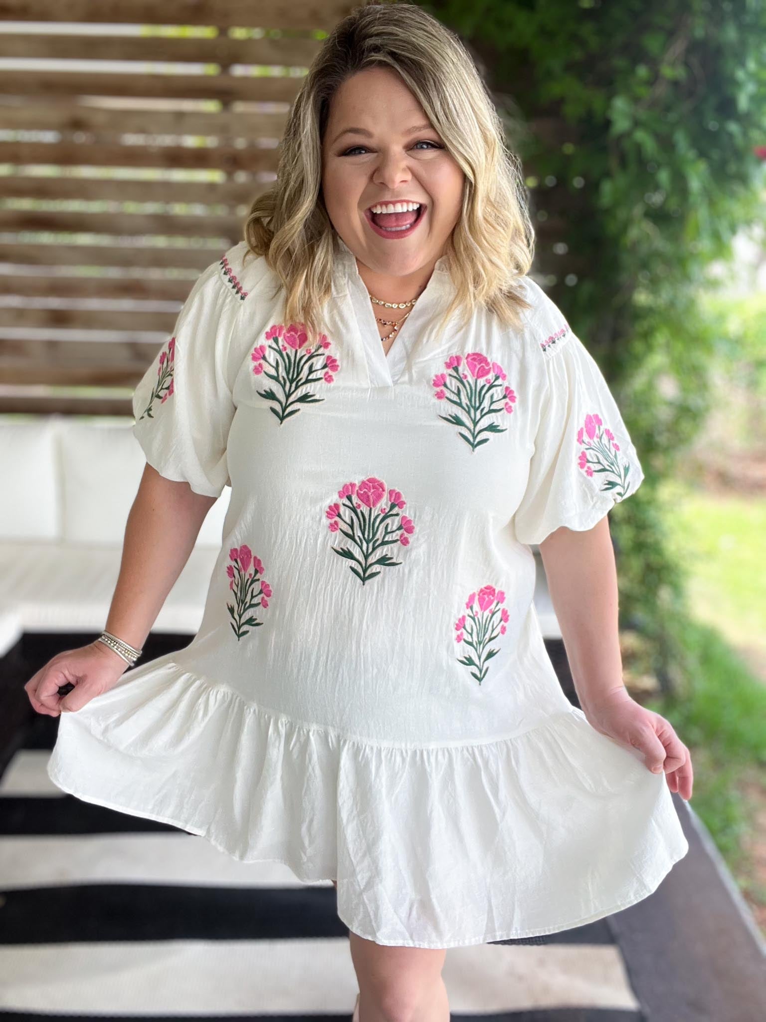 folklorico dress Folklorico Frills Curvy White Embroidered Dress 1X