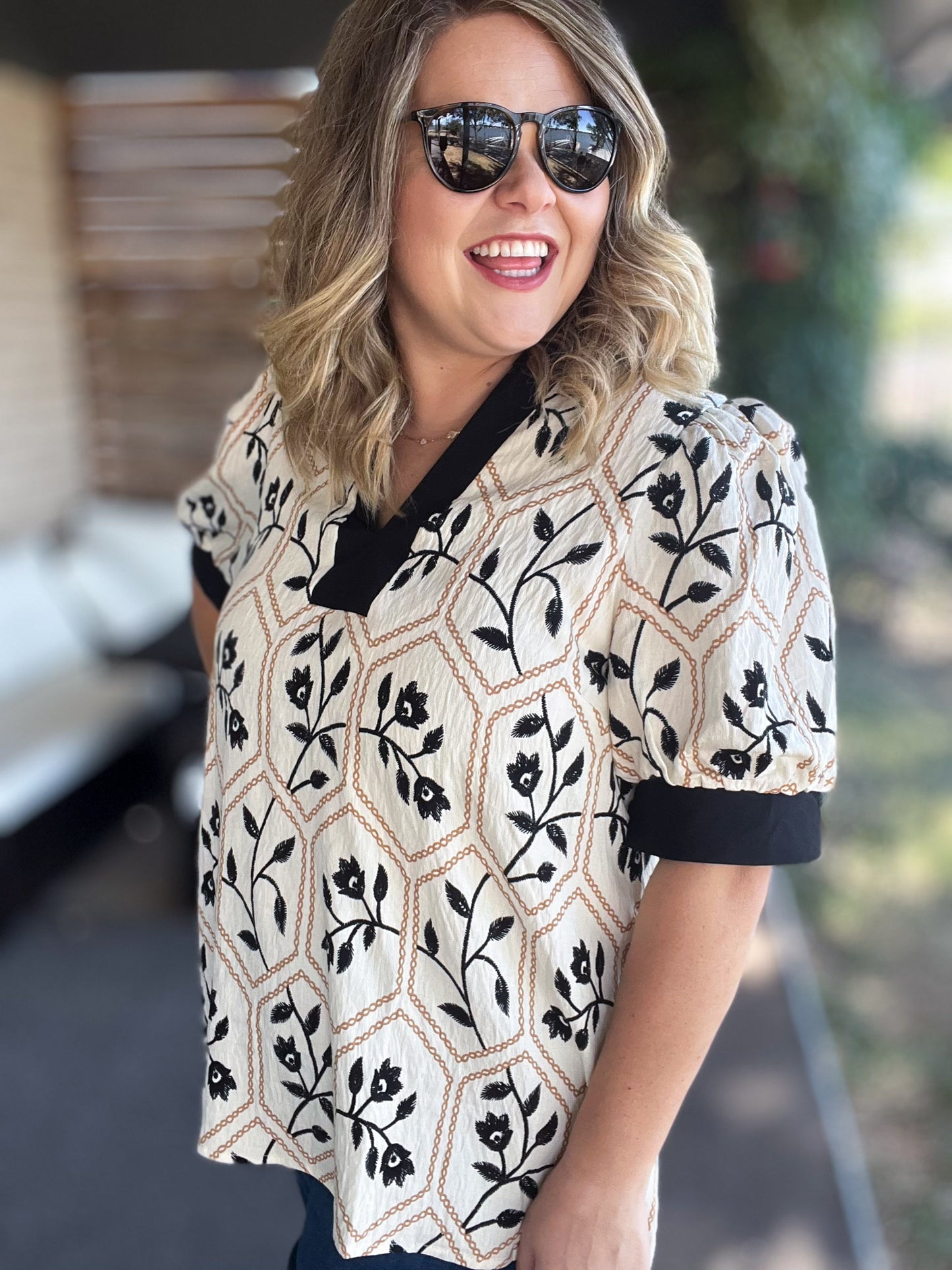 Happy Honeybee Curvy Embroidered Top