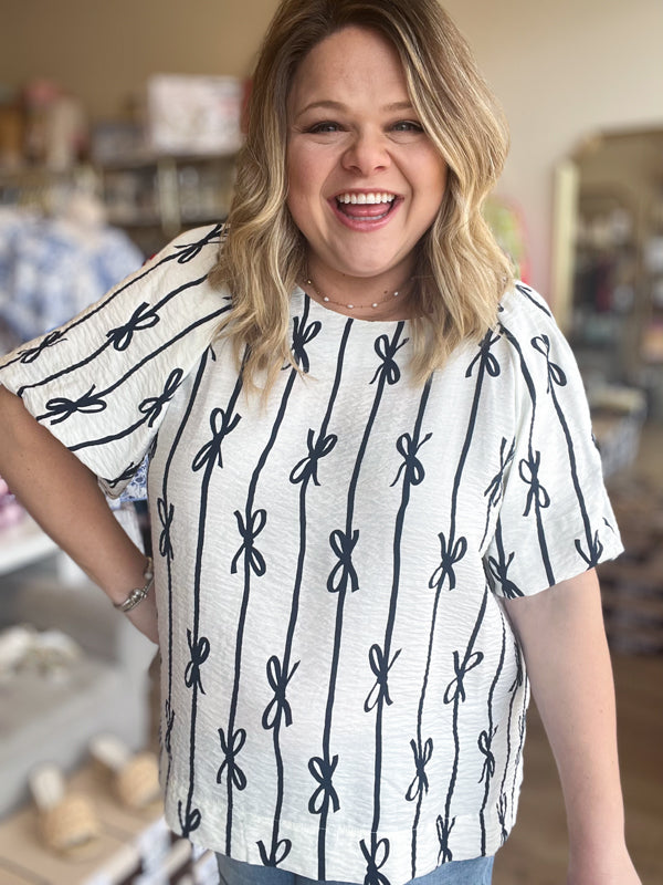 "Bow-tiful Babe" Curvy Cream & Navy Top