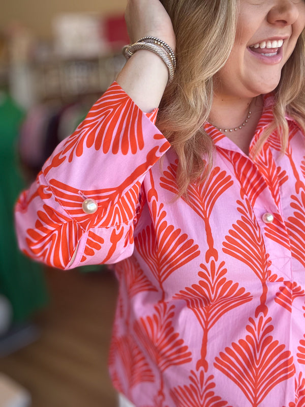"The World is Your Oyster" Curvy Orange & Pink Top