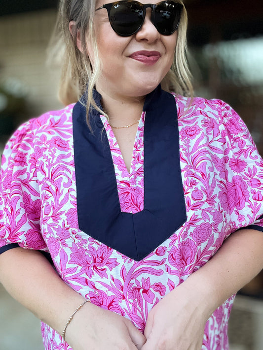 Glow Your Own Way Curvy Pink Floral Top with Navy Trim