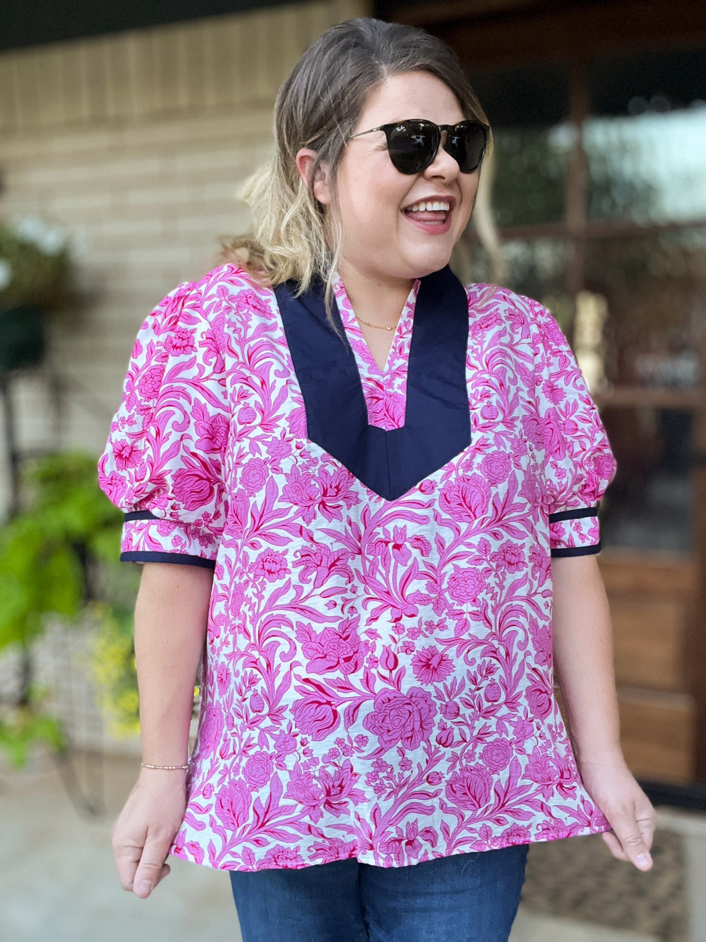 Glow Your Own Way Curvy Pink Floral Top with Navy Trim