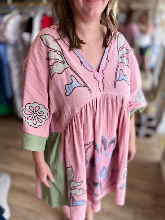 You Make Me Blush Curvy Embroidered Kaftan Dress