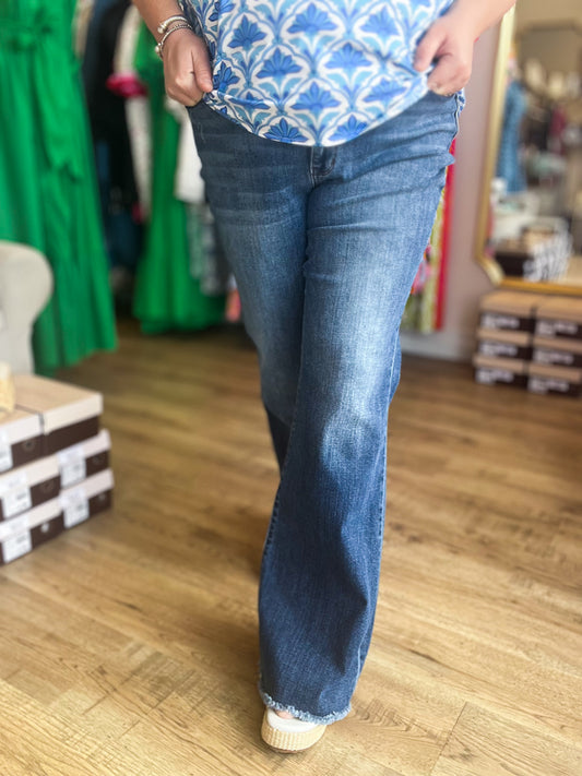 Plus-Size Judy Blue Mid-Rise Vintage Wash Fray Hem Flare Jeans