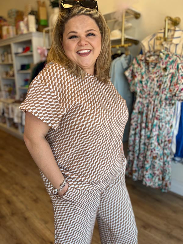 "Feels Like Fall" Plus-Size Camel Checkered Pants Set