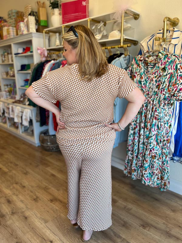 "Feels Like Fall" Plus-Size Camel Checkered Pants Set