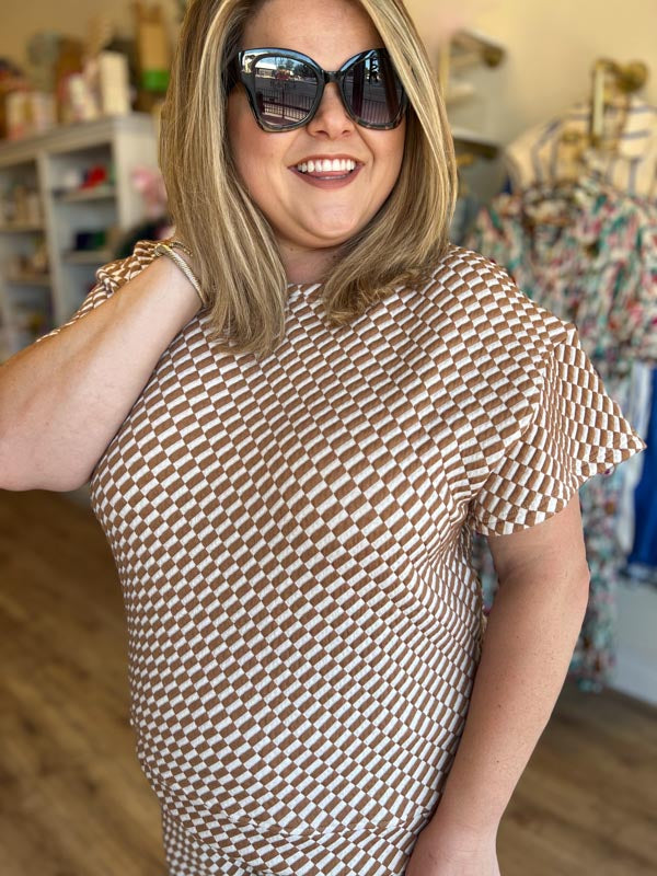 "Feels Like Fall" Plus-Size Camel Checkered Pants Set