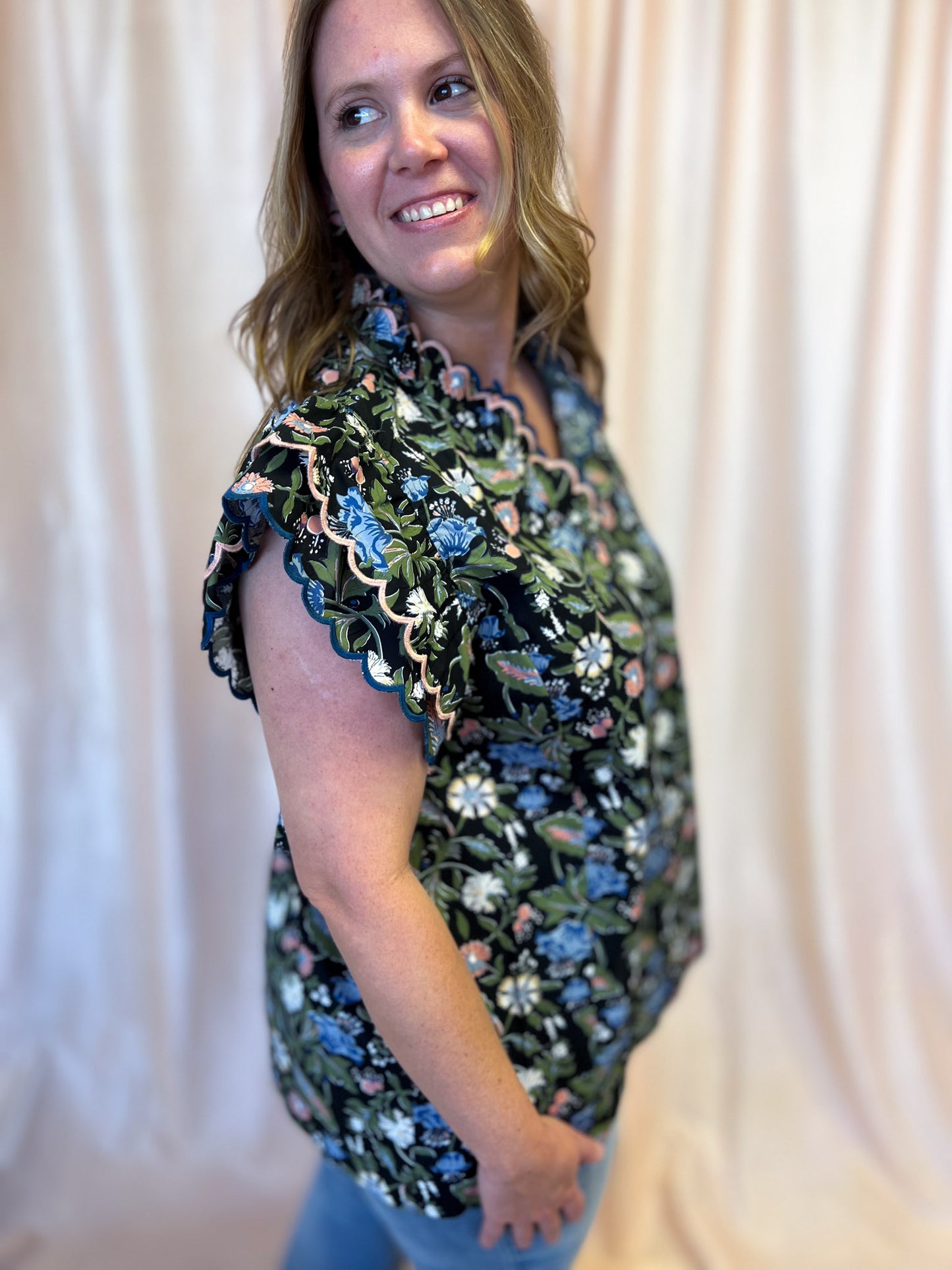 Moonlit Florals Curvy Black Scallop Top