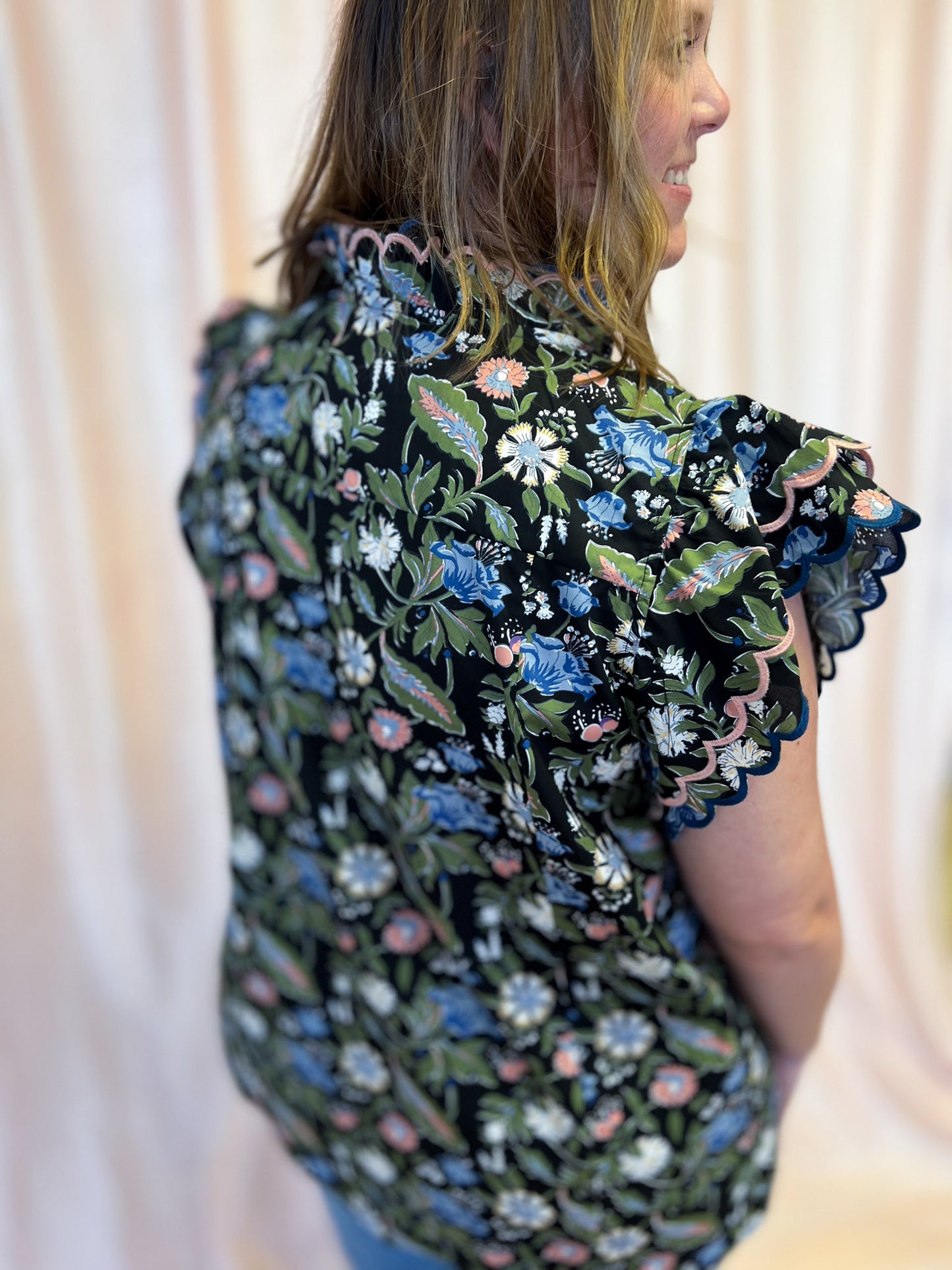 Moonlit Florals Curvy Black Scallop Top