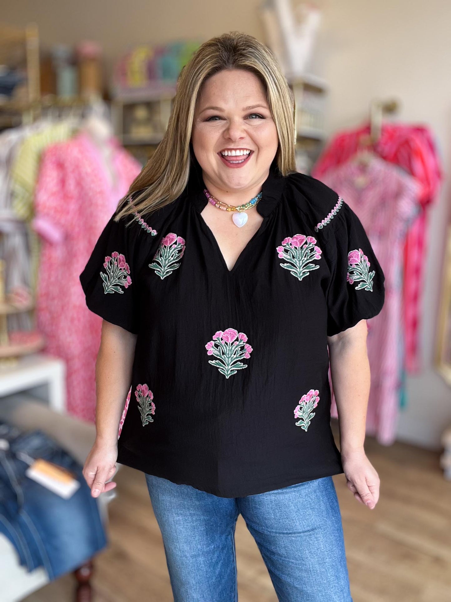 Pretty Little Statement Curvy Black Bubble Sleeve Top