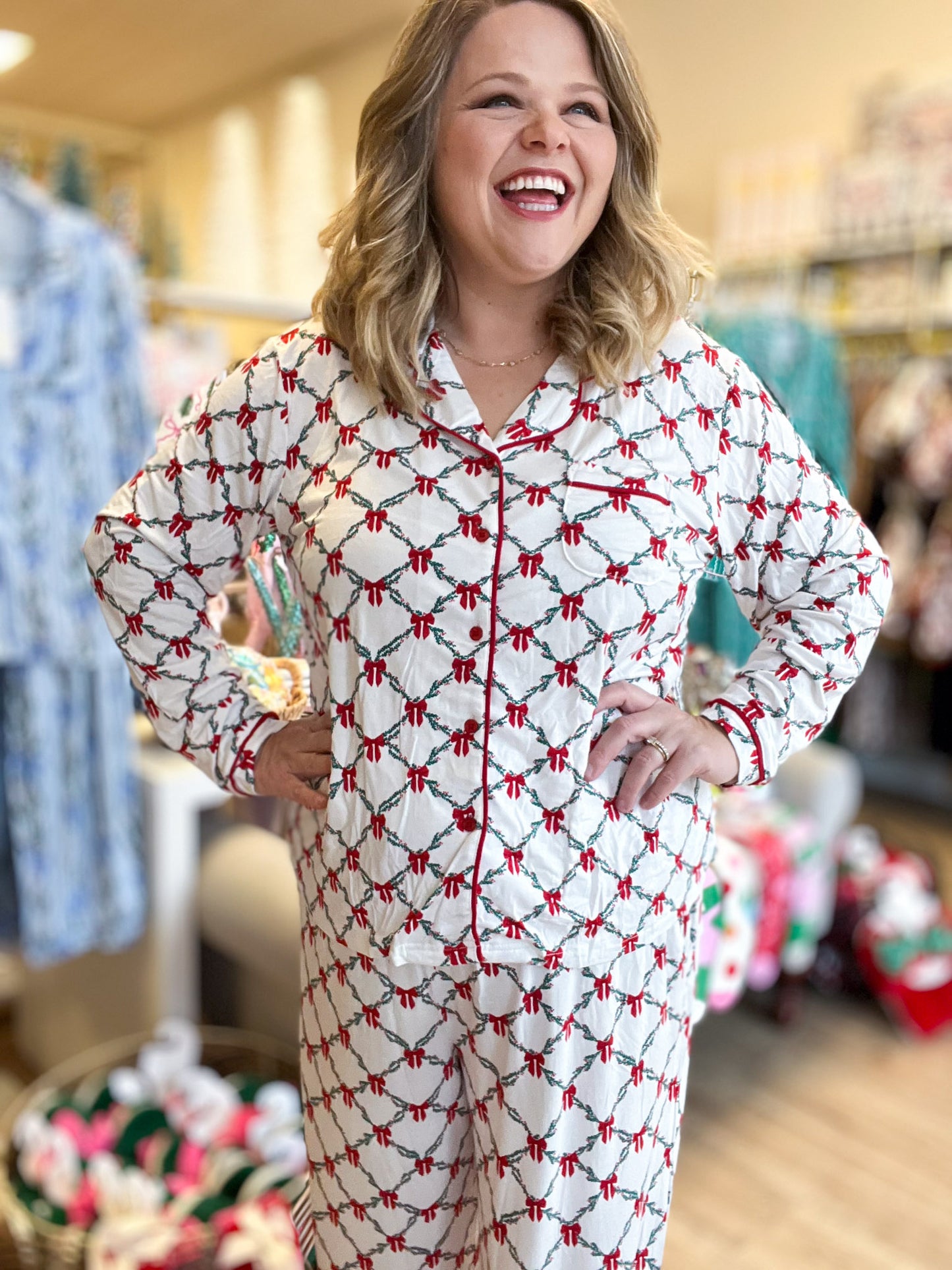 Santa Baby Curvy Christmas Lattice Garland Pajamas