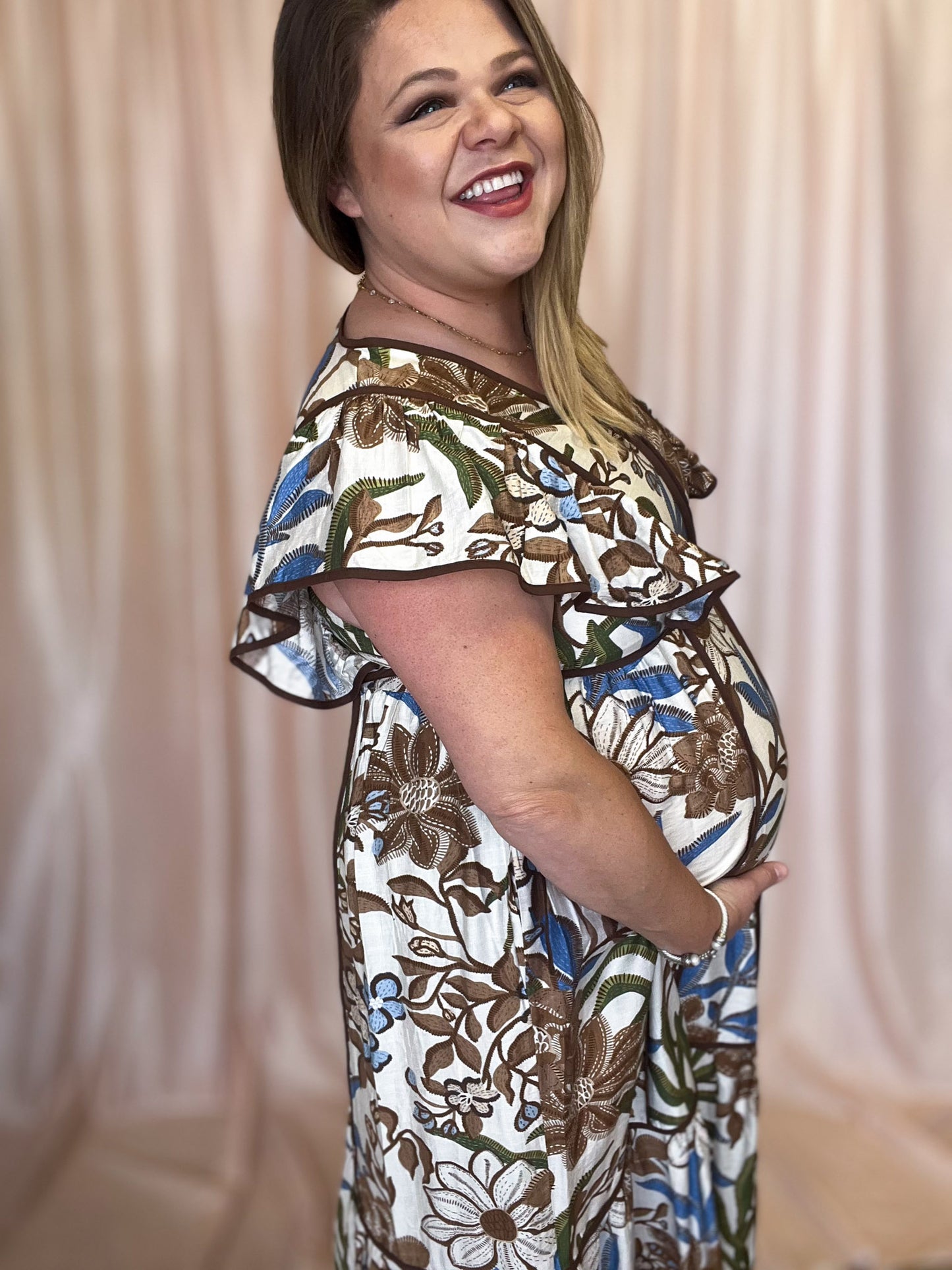 Sunflowers in Late Summer Curvy Brown Floral Midi Dress