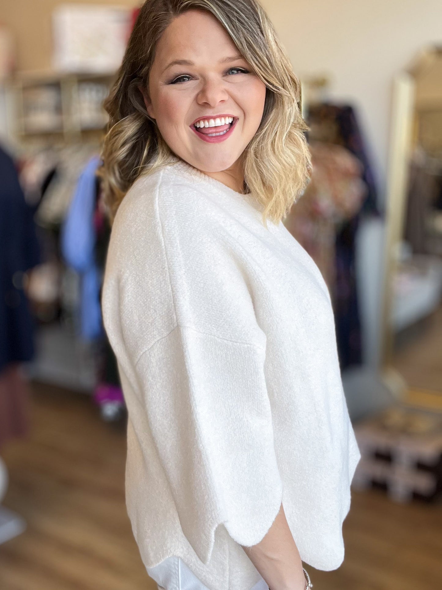 Sweet Scallops Cream Sweater