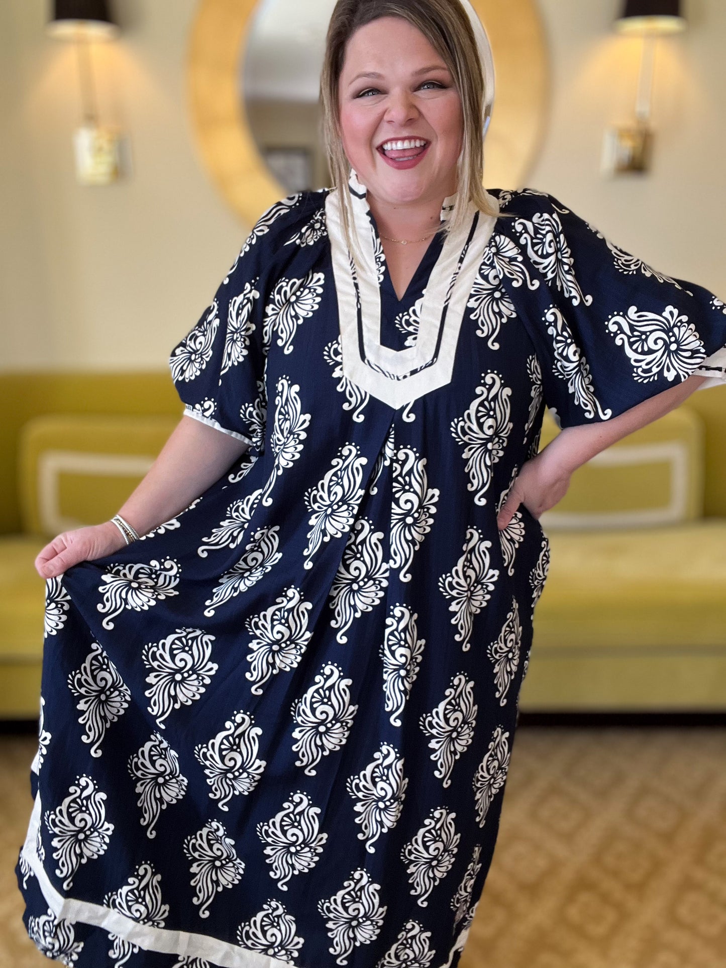 Twilight Tide Curvy Navy Midi Dress