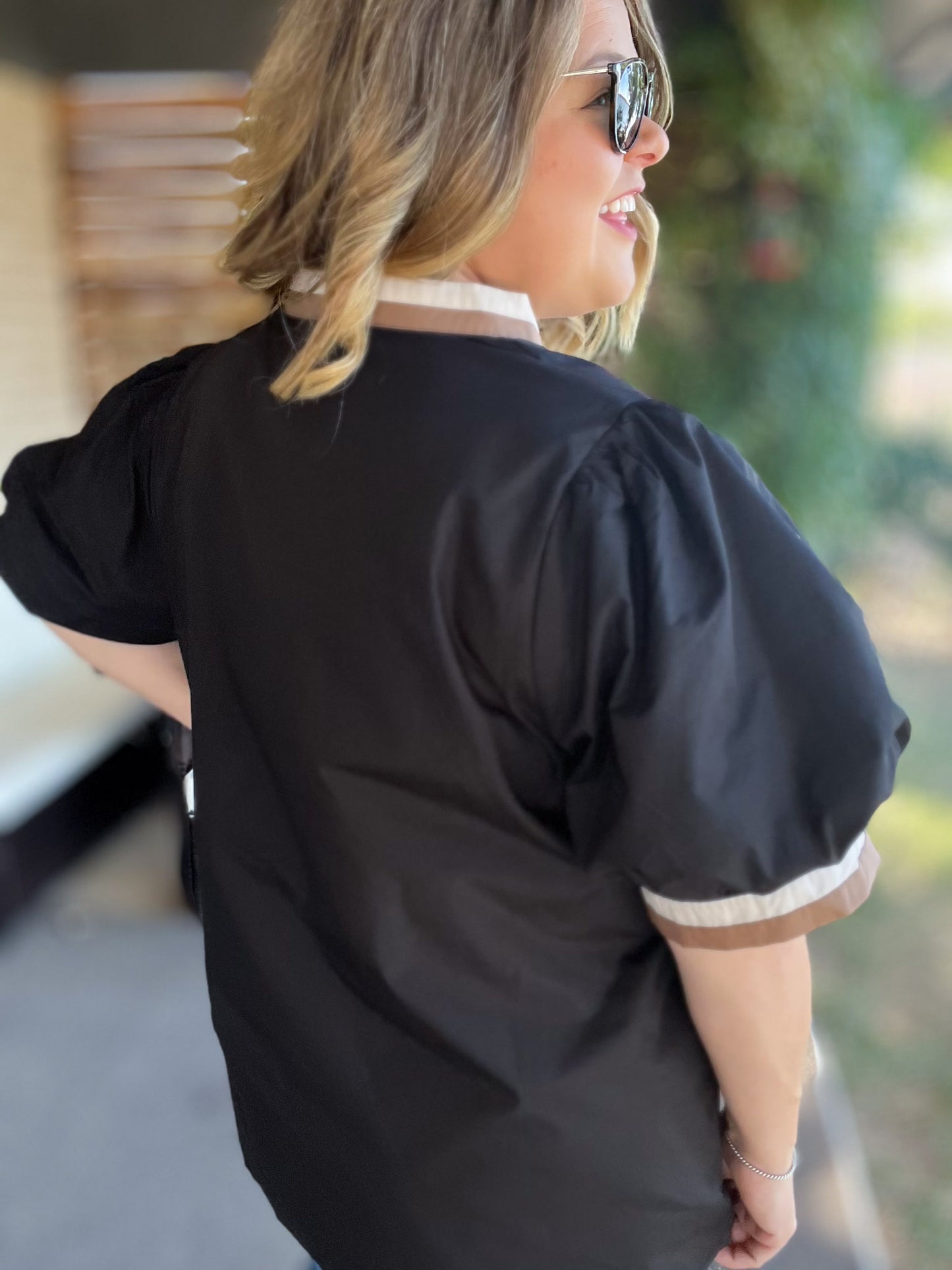 Velvet Roast Curvy Contrast Trim Top