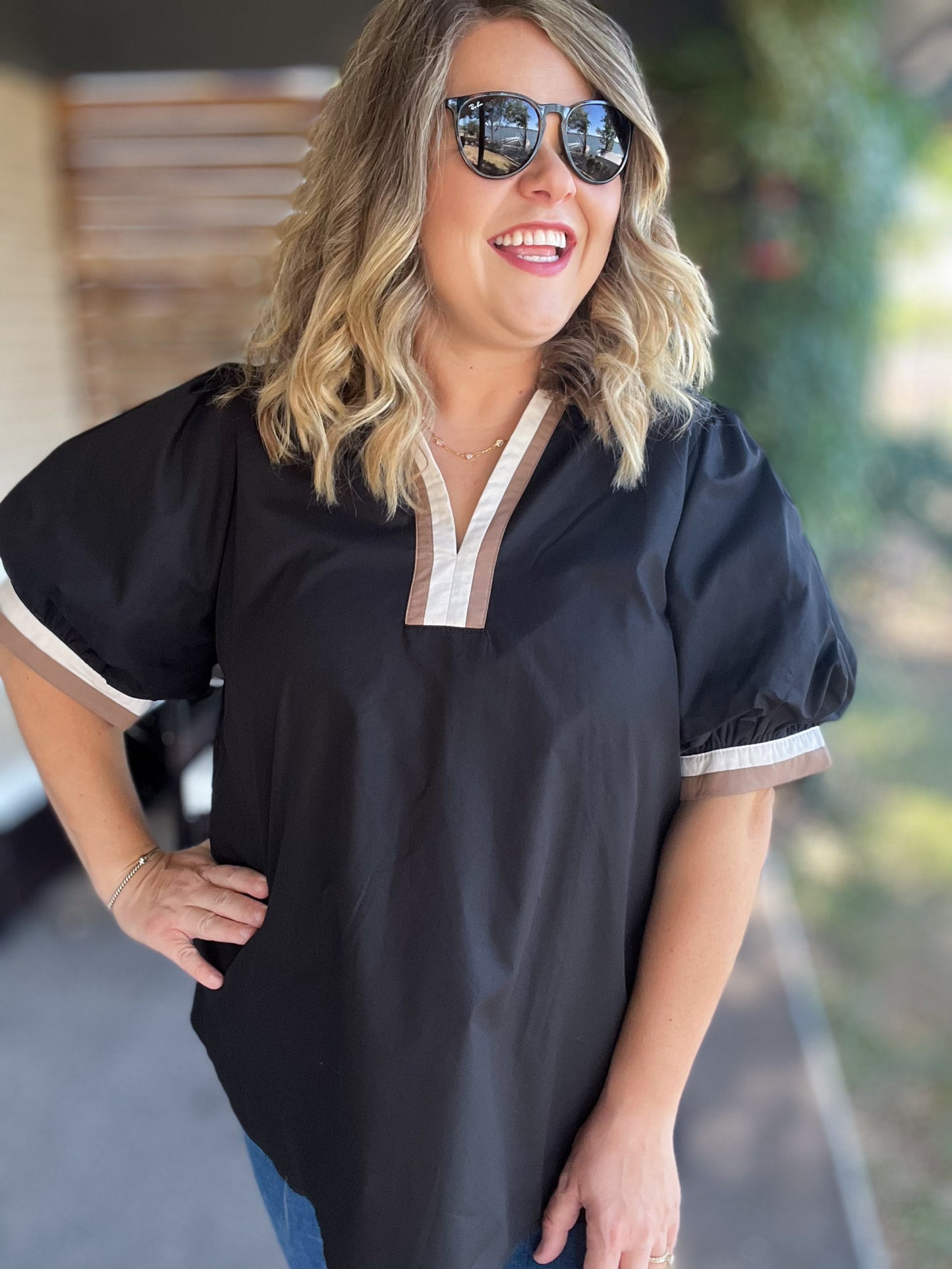 Velvet Roast Curvy Contrast Trim Top