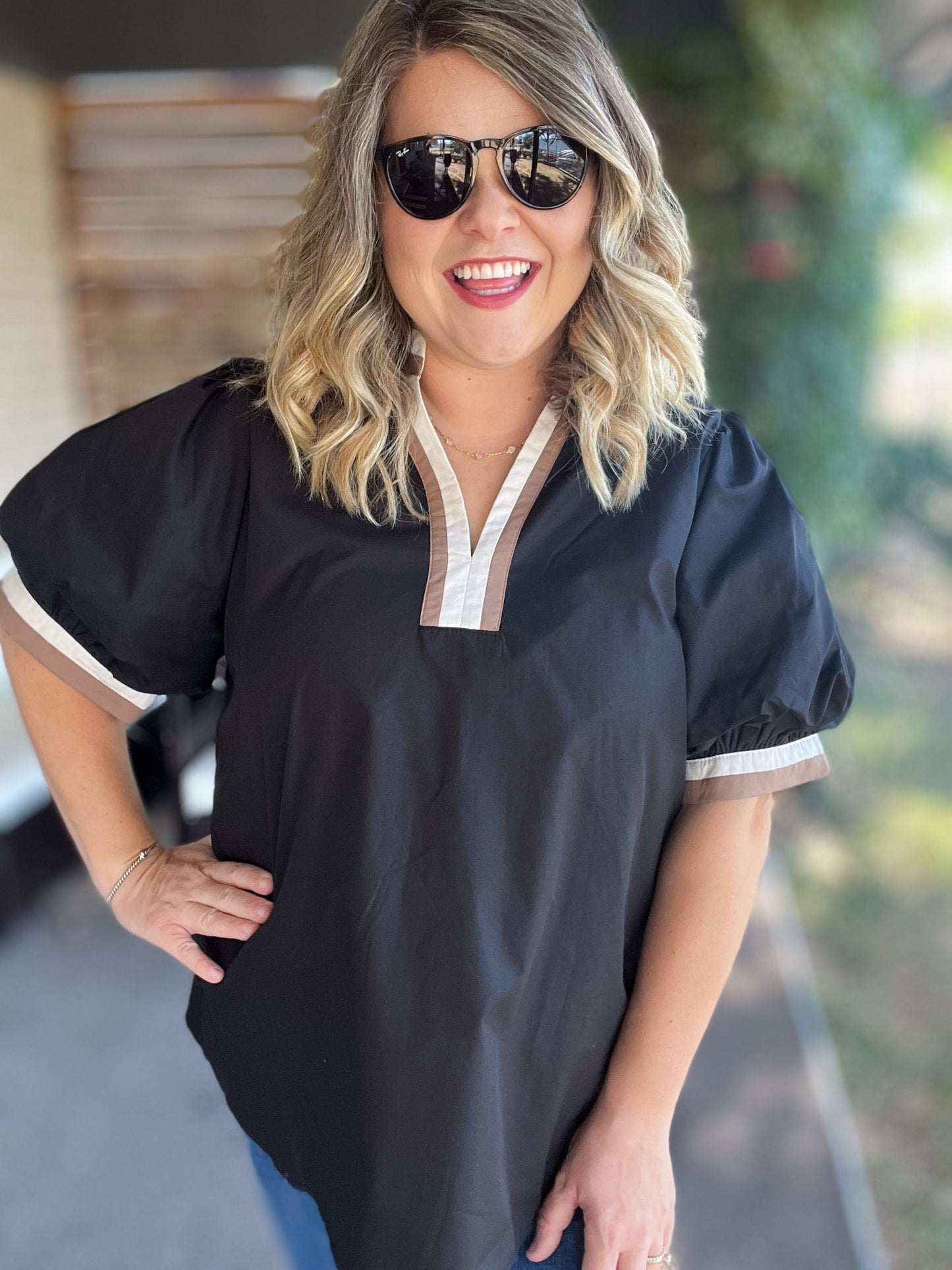 Velvet Roast Curvy Contrast Trim Top