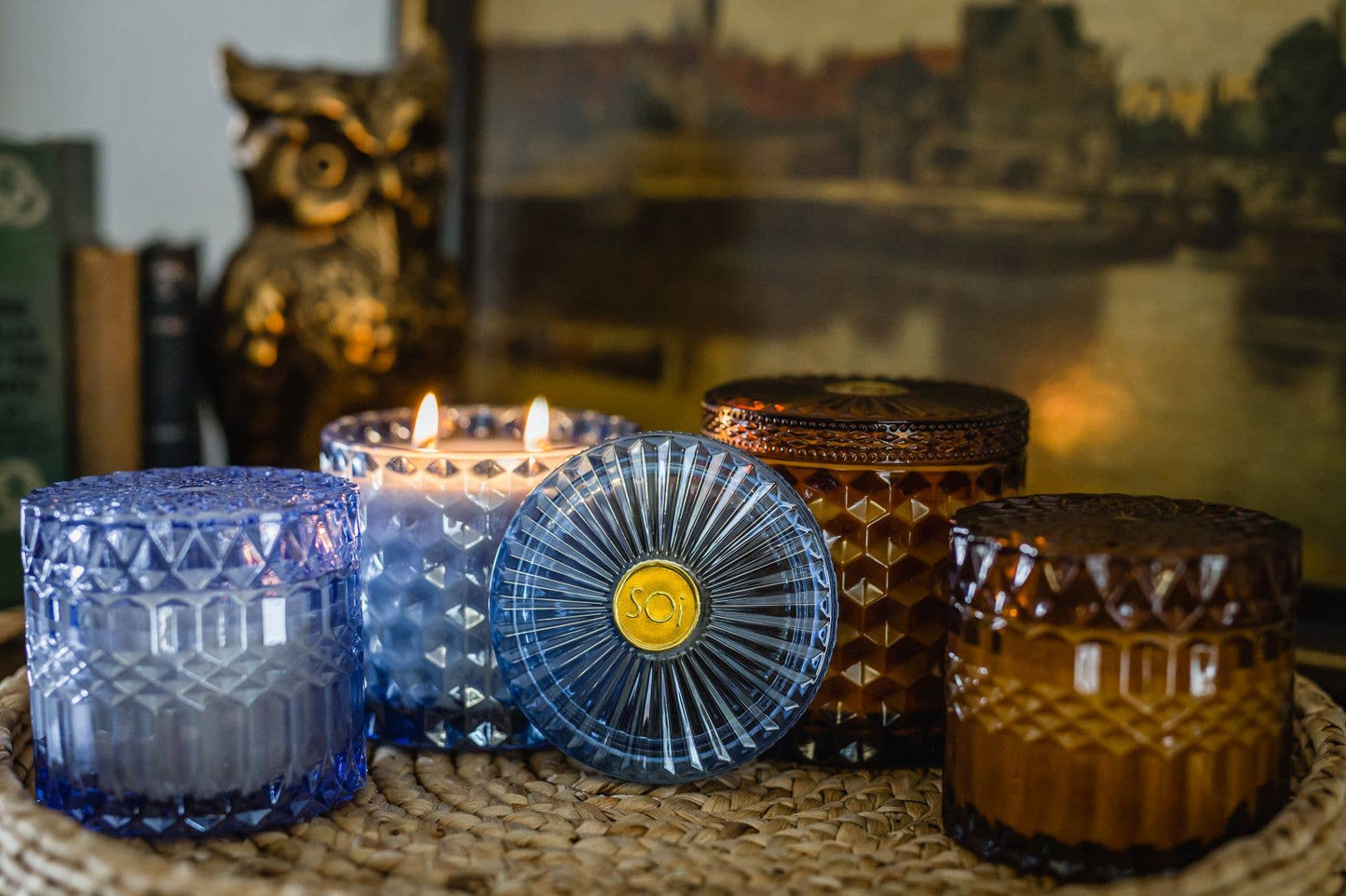 'Santorini Breeze" 15oz Shimmer Candle
