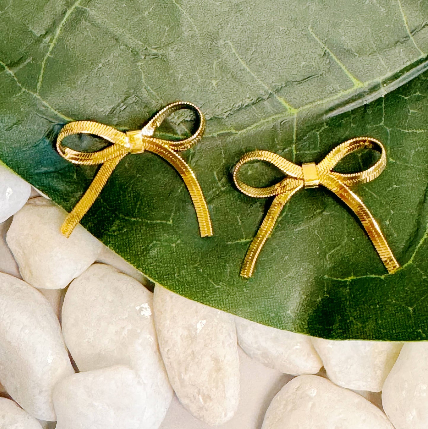 Sweet & Simple Bow Earrings