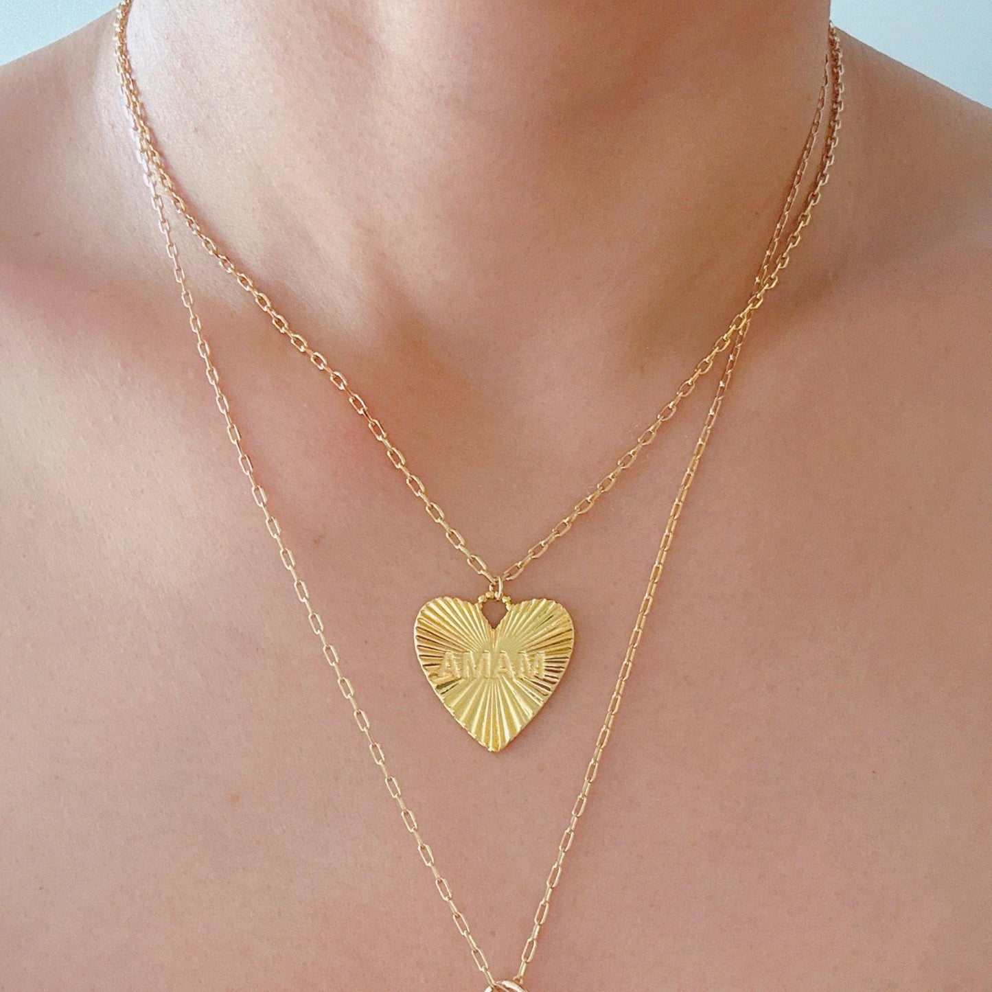 Golden Glow Mama Heart Necklace