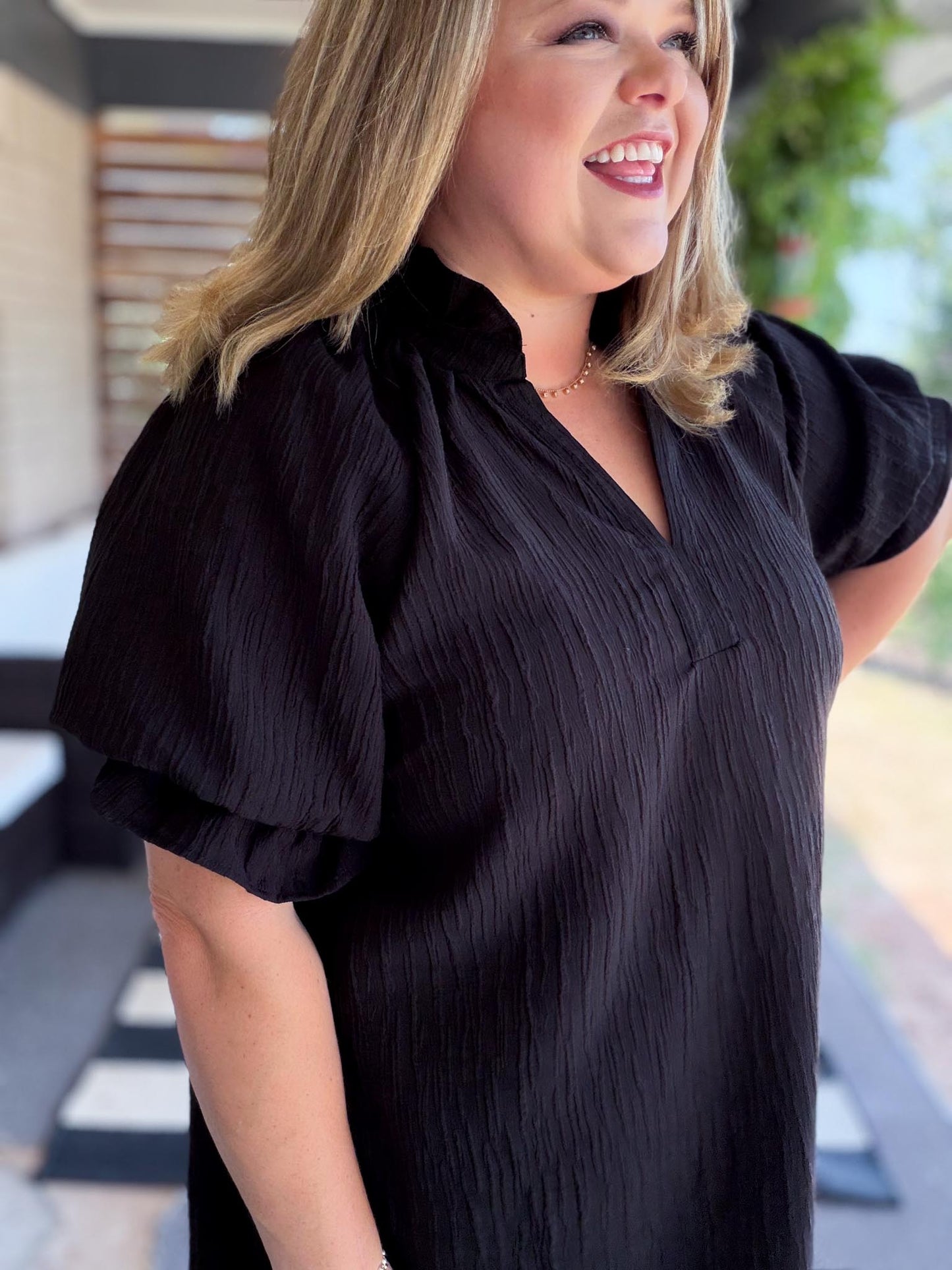 Afterglow Curvy Black Ruffled Shift Dress