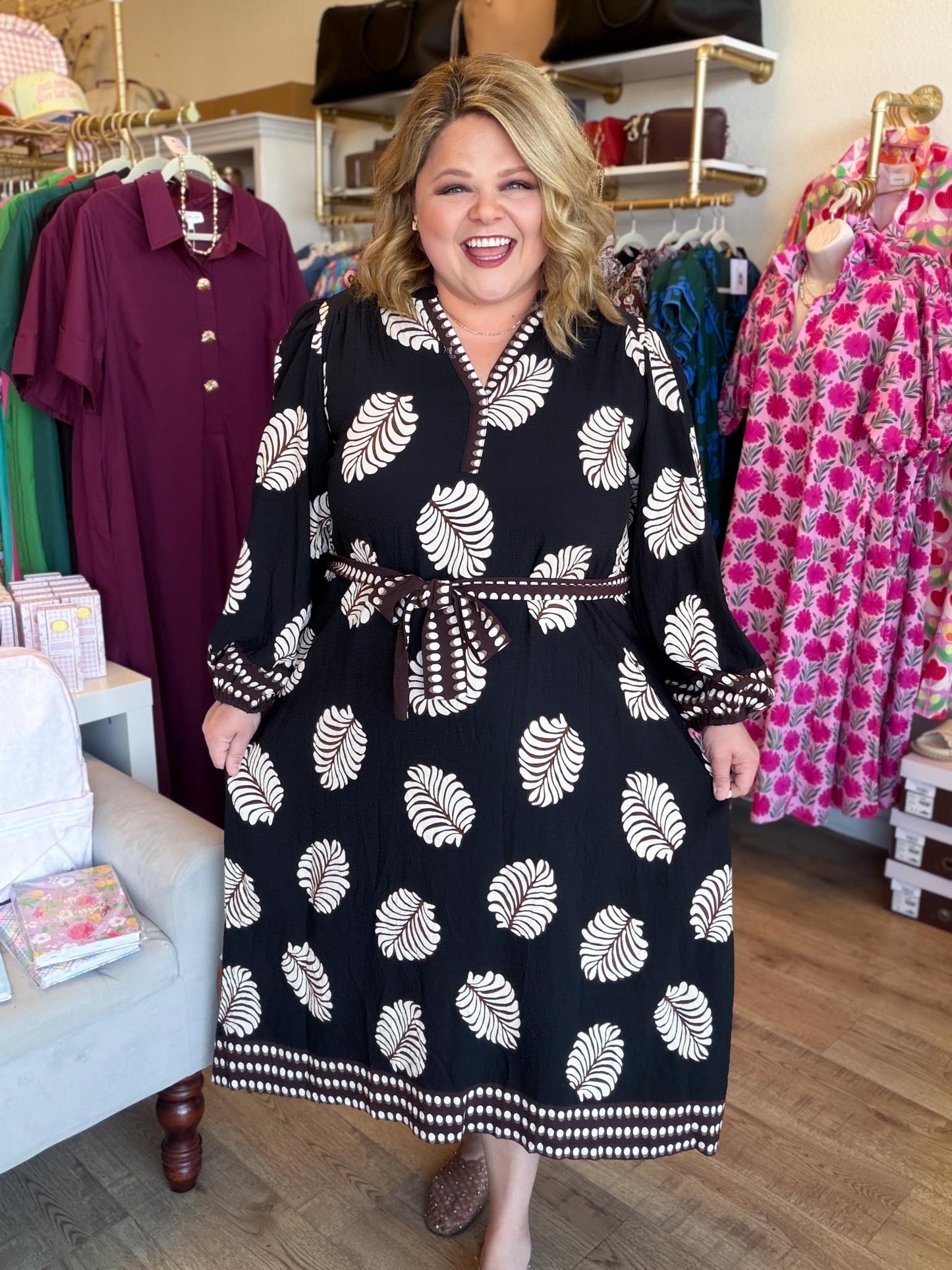 Autumn Foliage Curvy Black Leaf Print Midi Dress