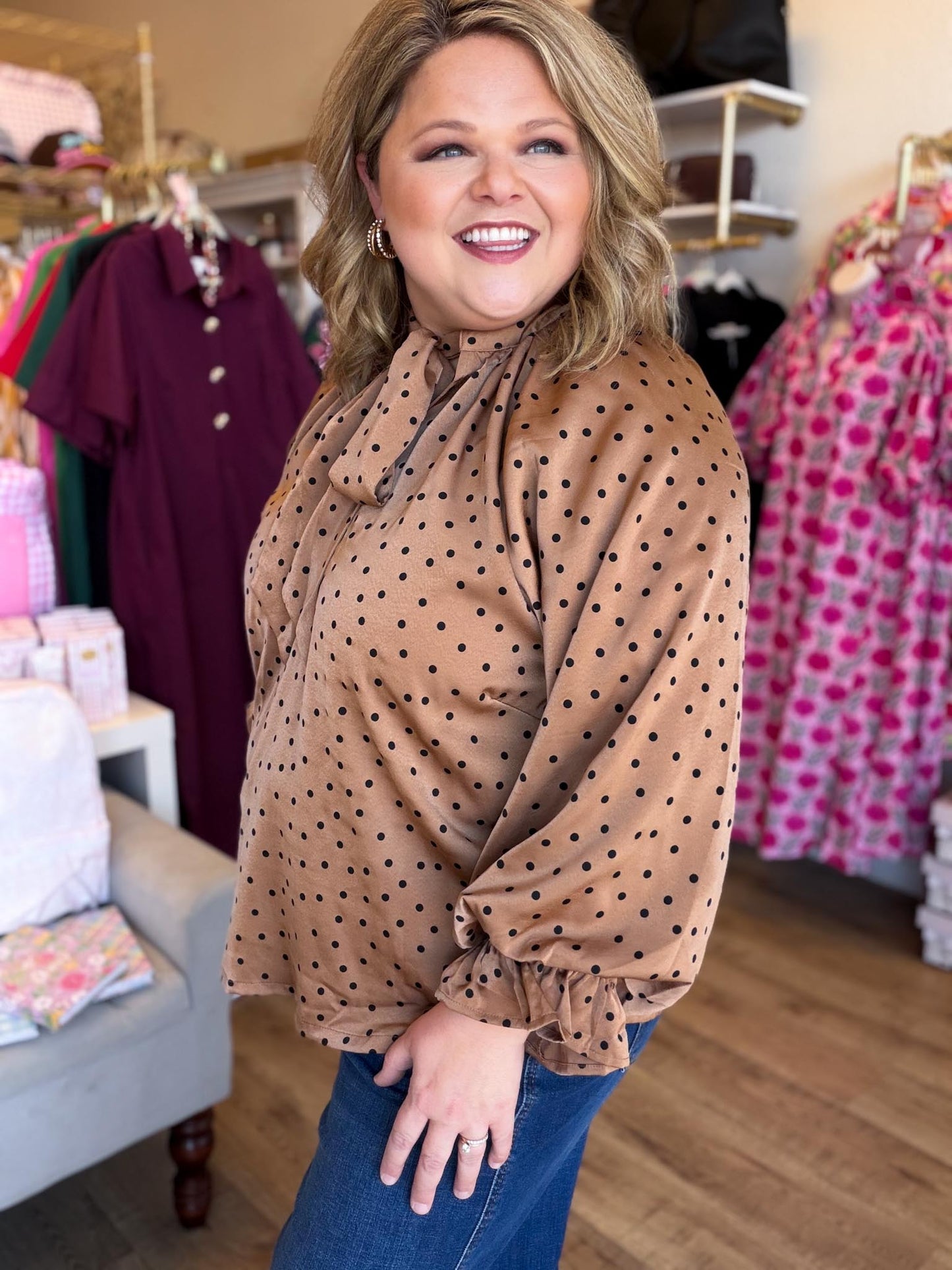 Cappuccino Kiss Curvy Polka Dot Top