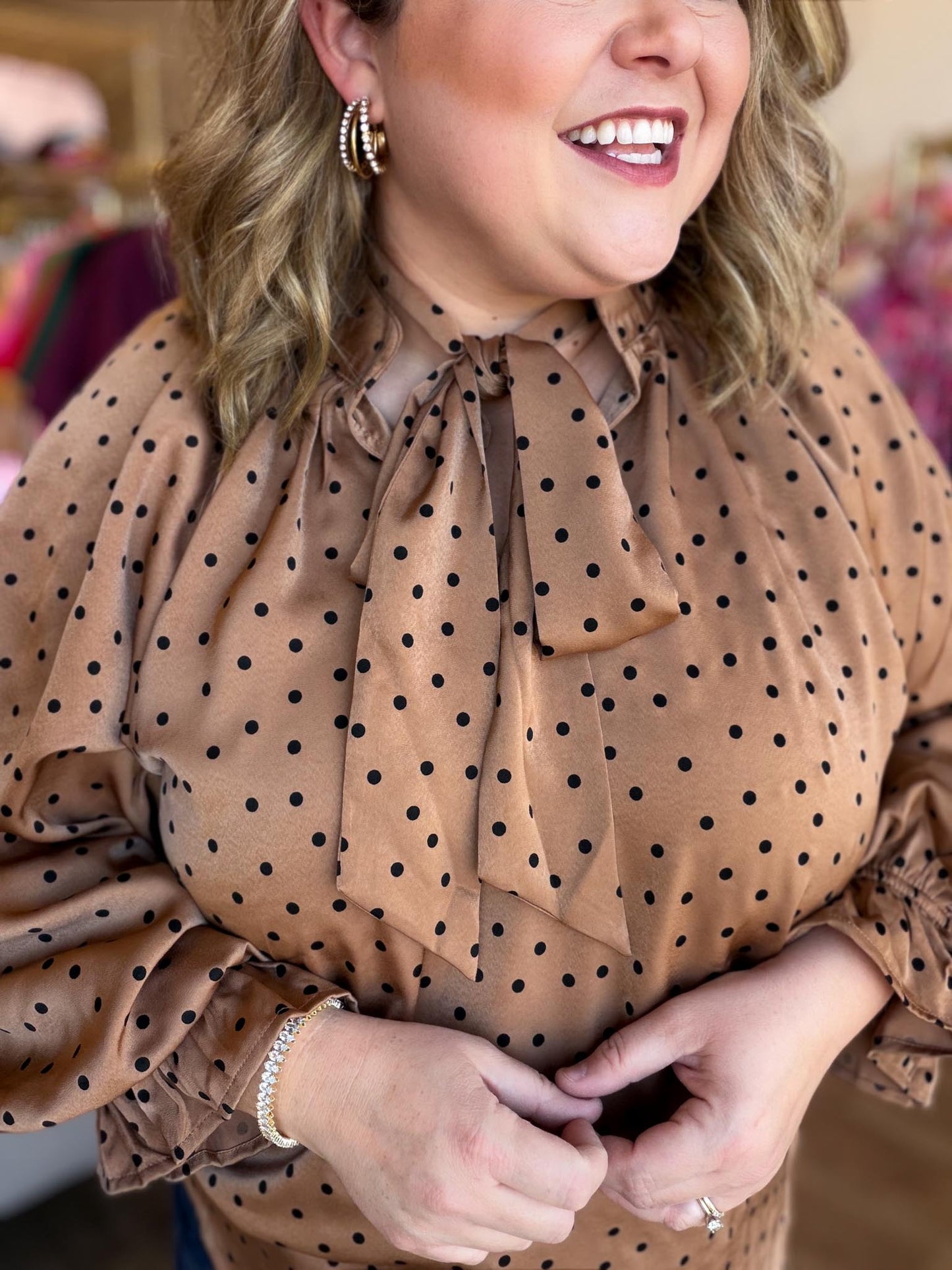 Cappuccino Kiss Curvy Polka Dot Top