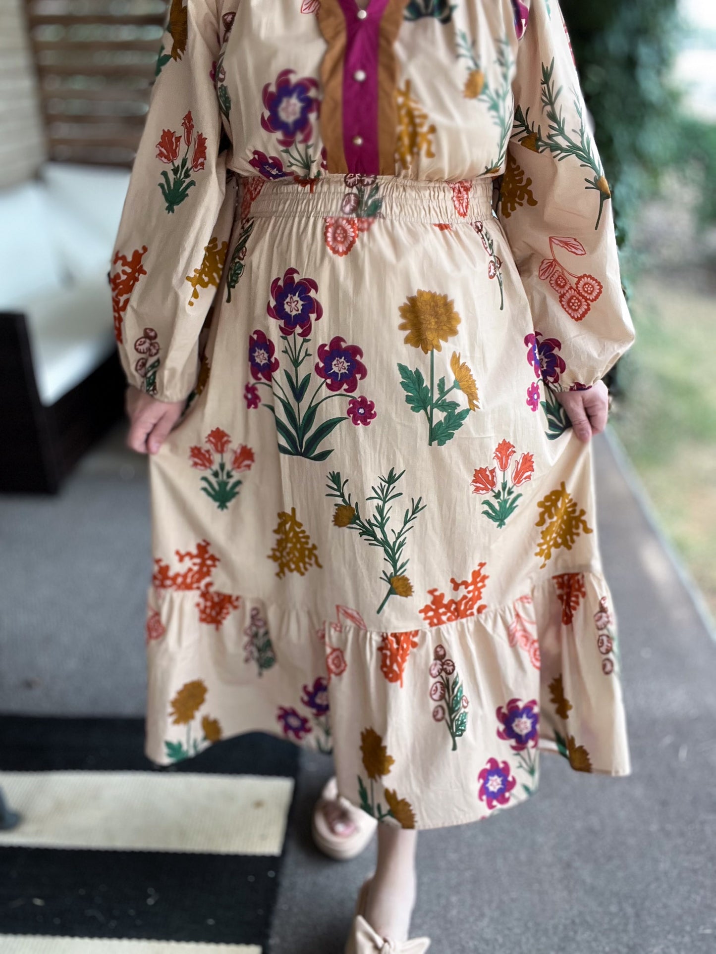 Chic Cellars Curvy Tax Mix Floral Midi Dress