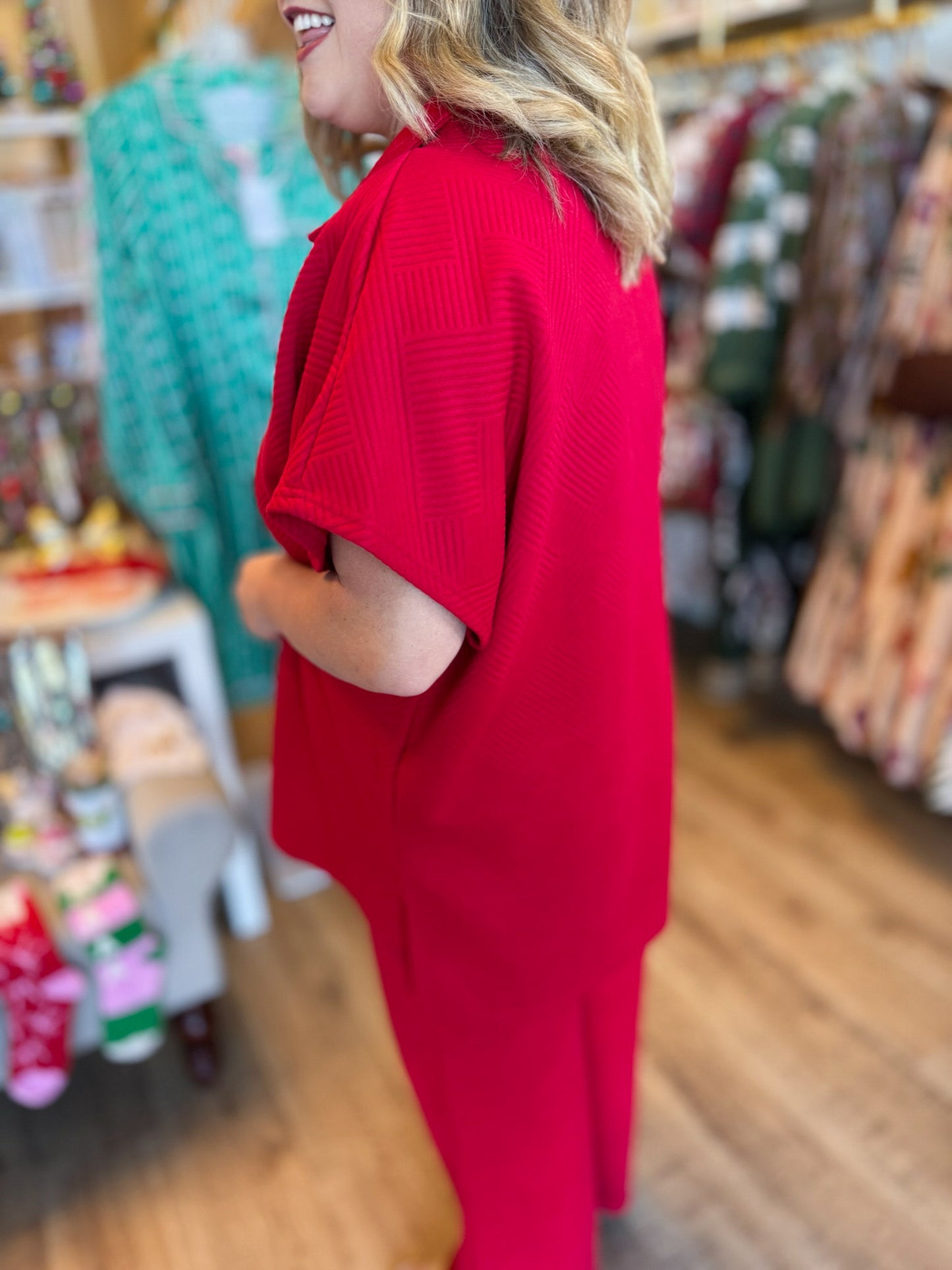 Coach's Favorite Plus-Size Red Textured Set