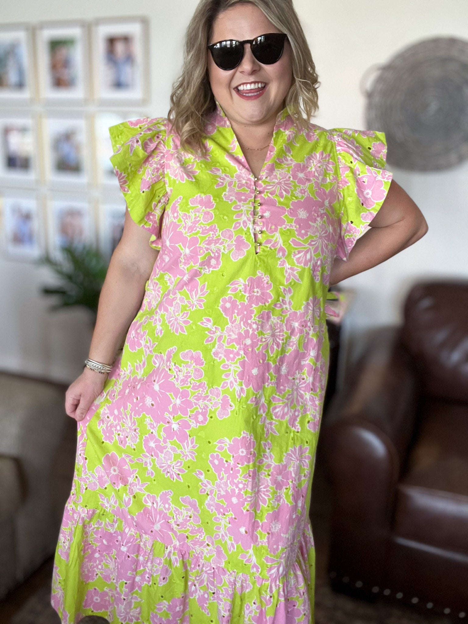 midi dress easter If you're still looking for the perfect Easter dress this is it Click the link to shop https://www.boutiquebliss.com/collections/dresses /products/floral-print-midi-dress-blue-combo