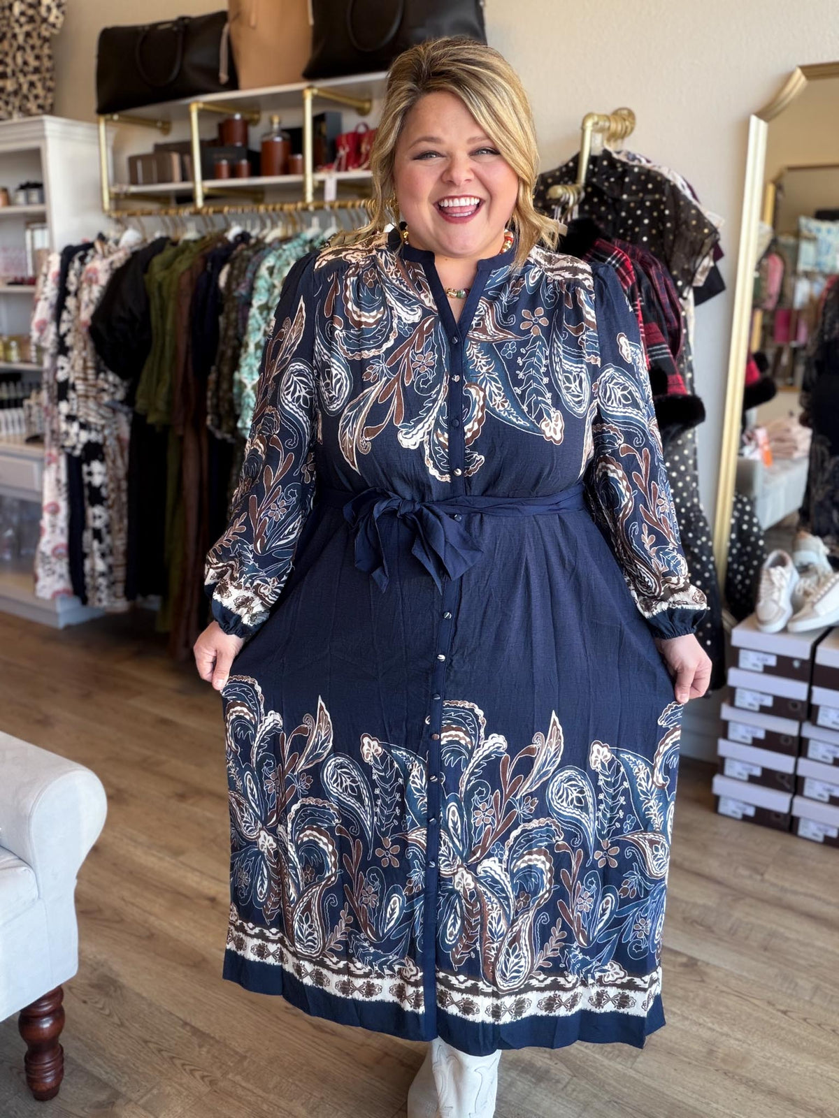 Feather & Finch Curvy Navy Abstract Midi Dress
