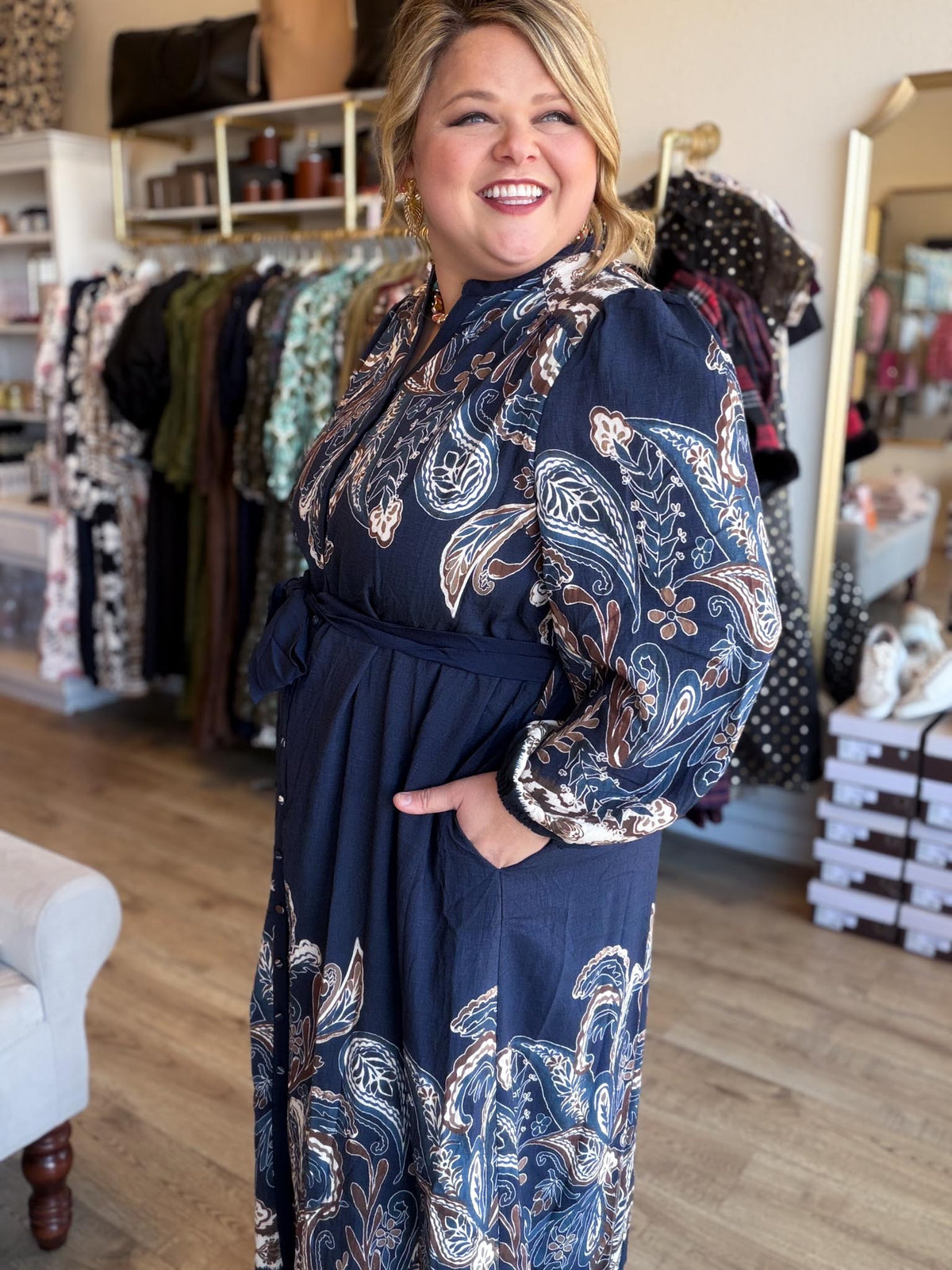 Feather & Finch Curvy Navy Abstract Midi Dress