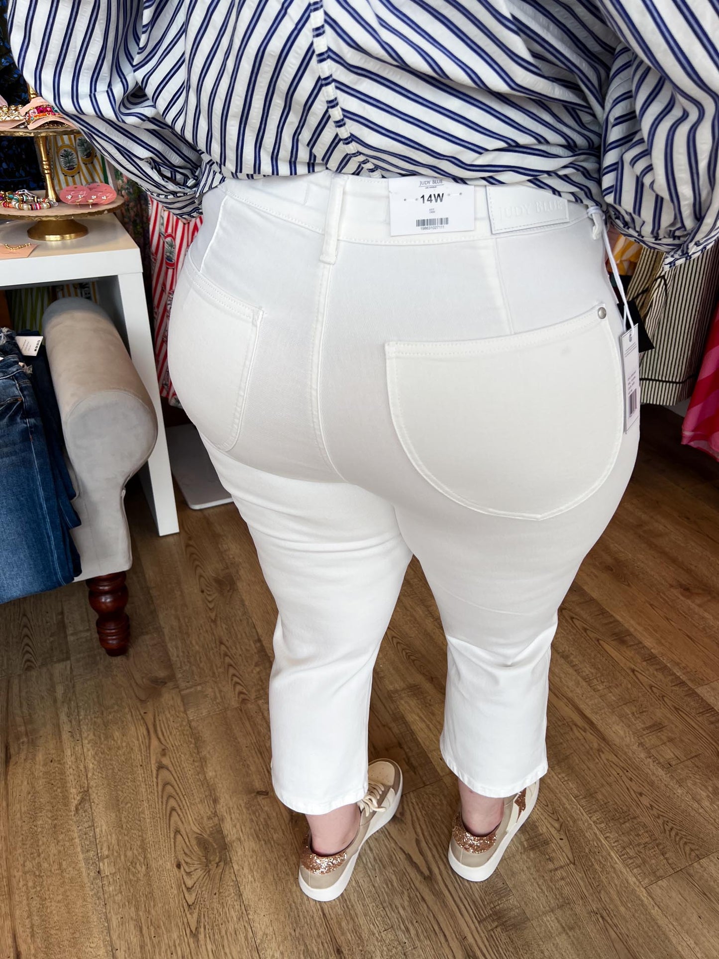 Judy Blue Plus-Size White Capri Pants