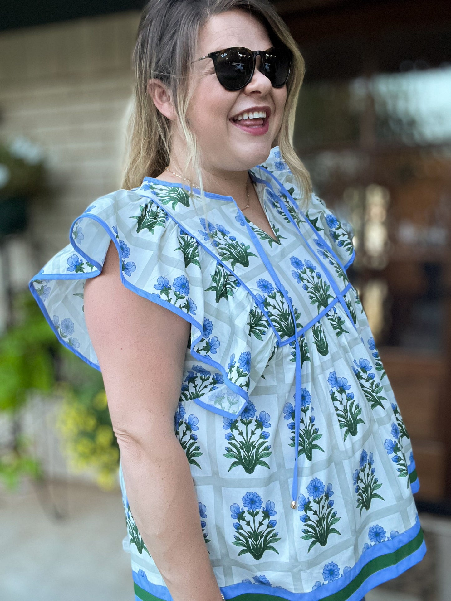 Long Hot Summer Day Curvy Floral Flutter Sleeve Top