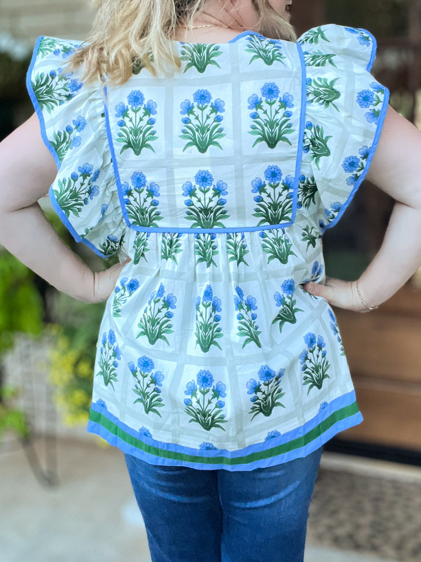 Long Hot Summer Day Curvy Floral Flutter Sleeve Top