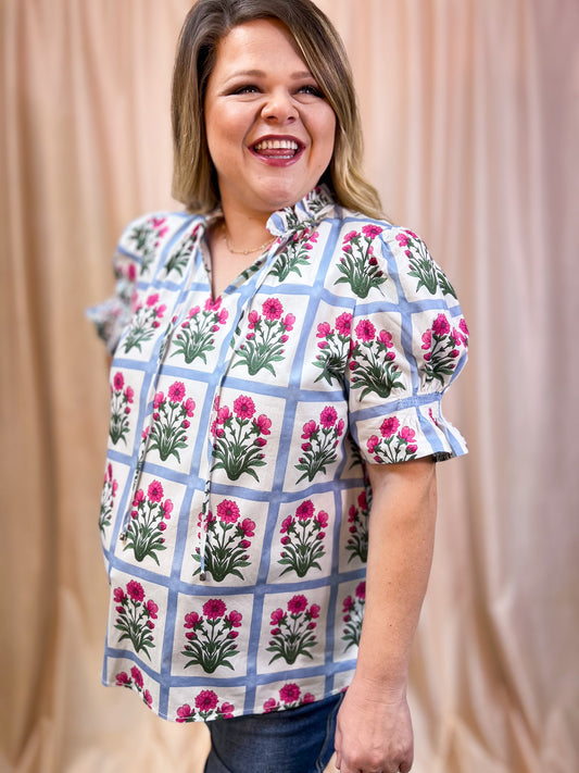 Take it Easy Curvy Floral Grid Top