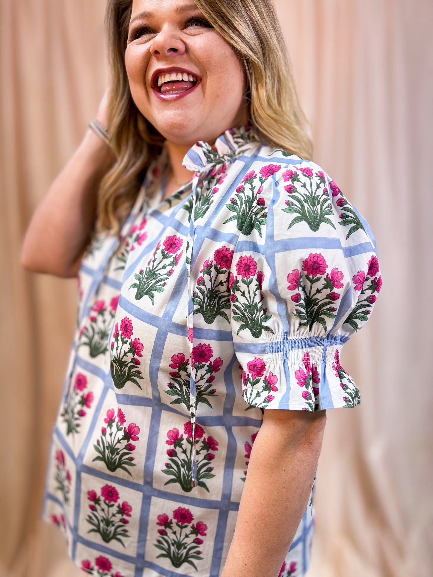 Take it Easy Curvy Floral Grid Top