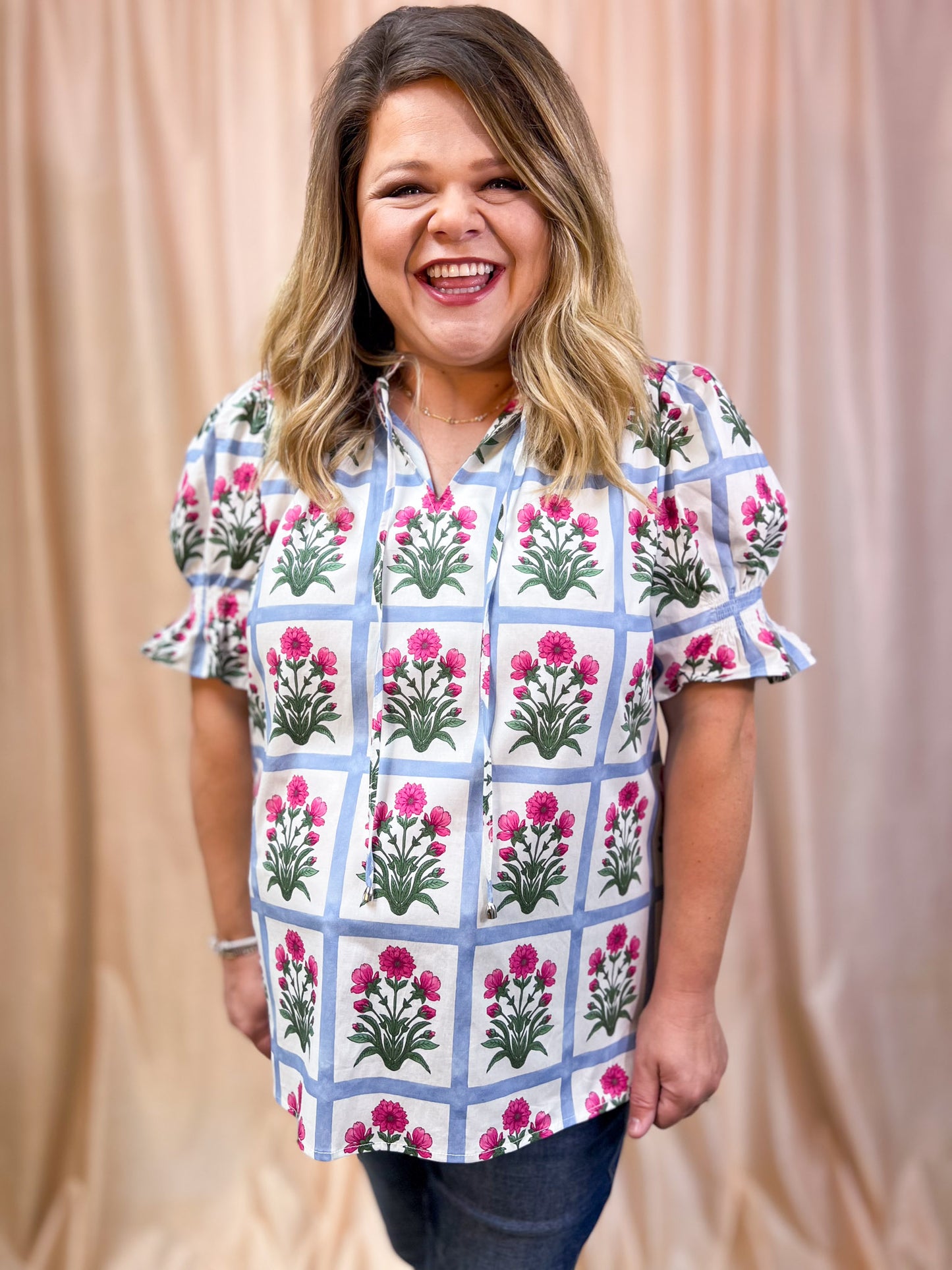 Take it Easy Curvy Floral Grid Top