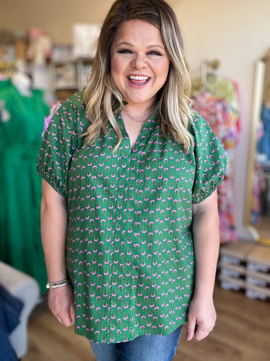 "Dainty Delights" Plus-Size Green & Pink Daisy Top