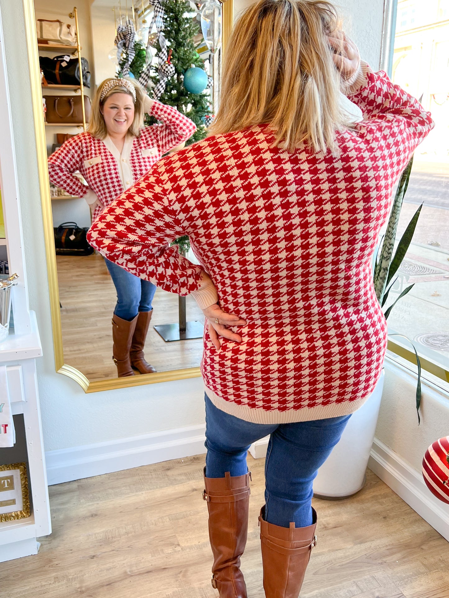 "Welcome to New York" Red & Cream Houndstooth Sweater