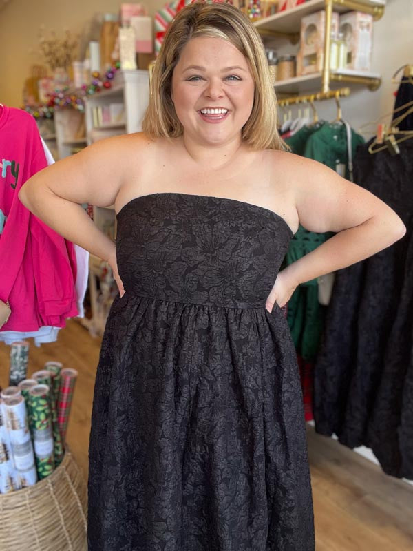 "Pour Me Some Eggnog" Plus-Size Black Jacquard Midi Dress
