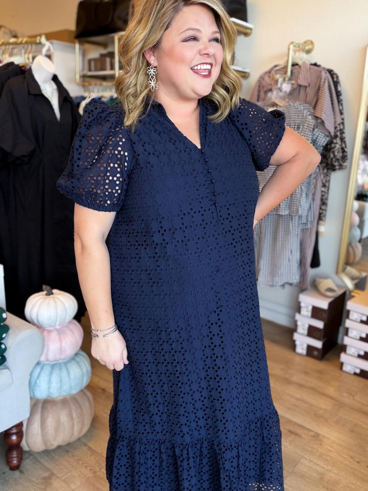 Lady of the Night Curvy Navy Midi Dress