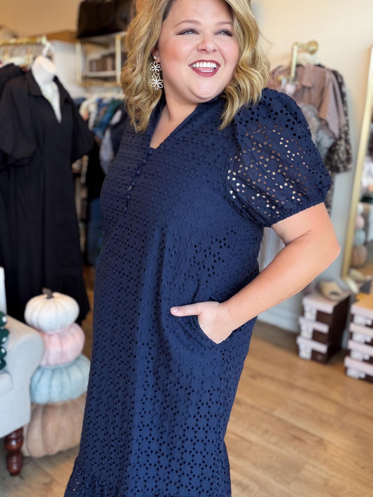 Lady of the Night Curvy Navy Midi Dress