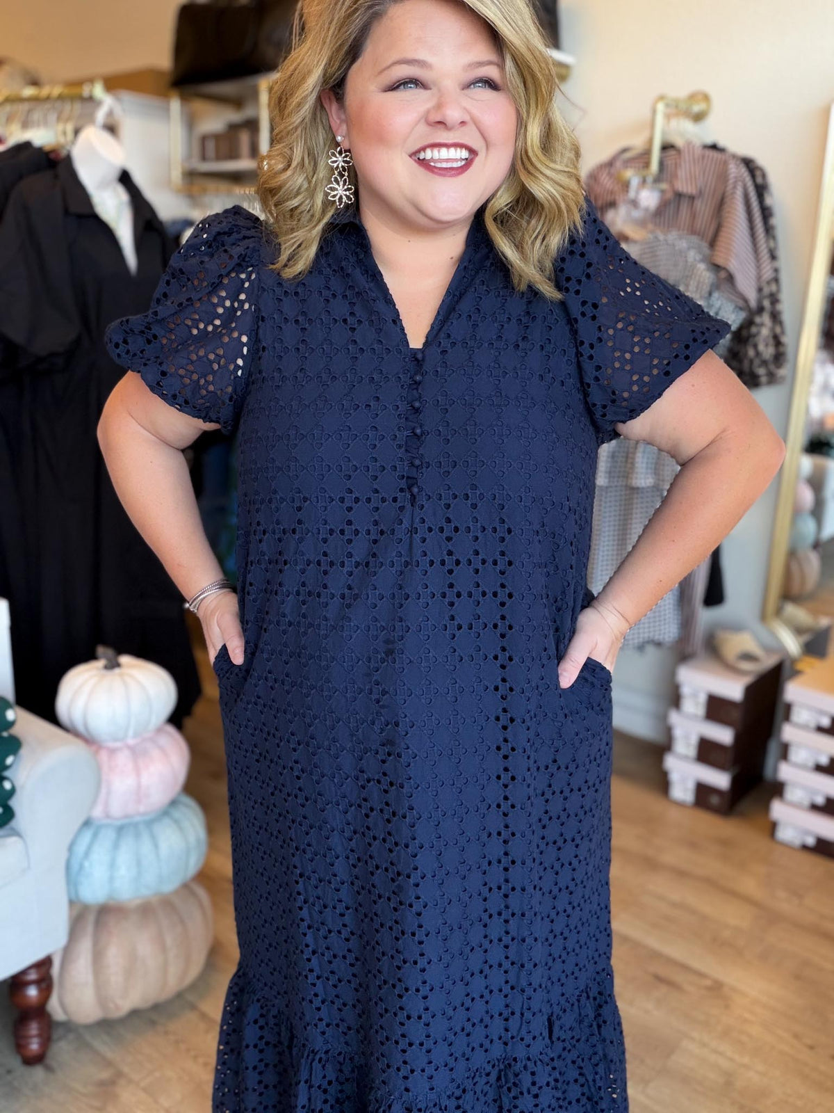 Lady of the Night Curvy Navy Midi Dress