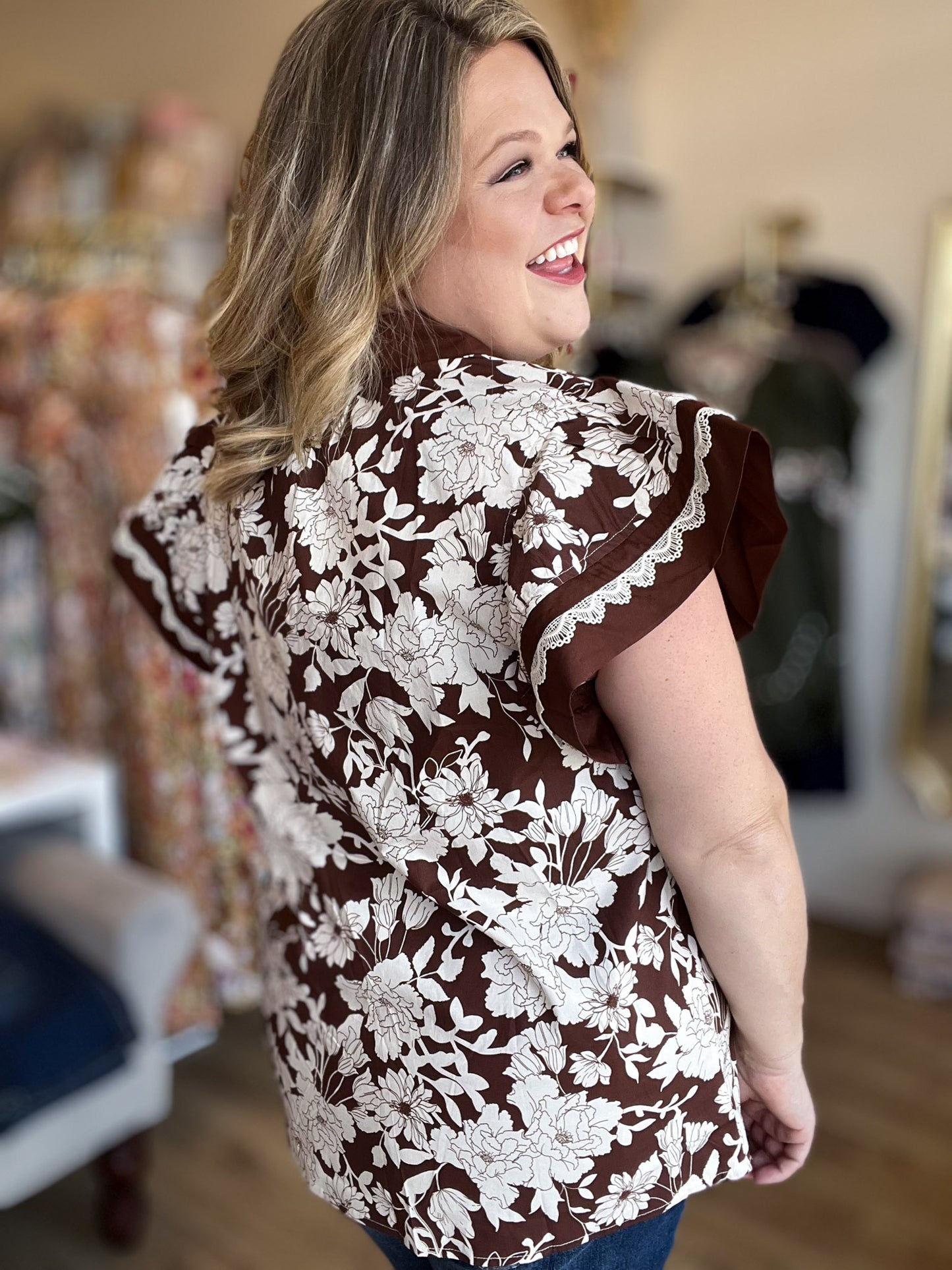 Love You a (Mocha) Latte Curvy Flutter Sleeve Lace Top