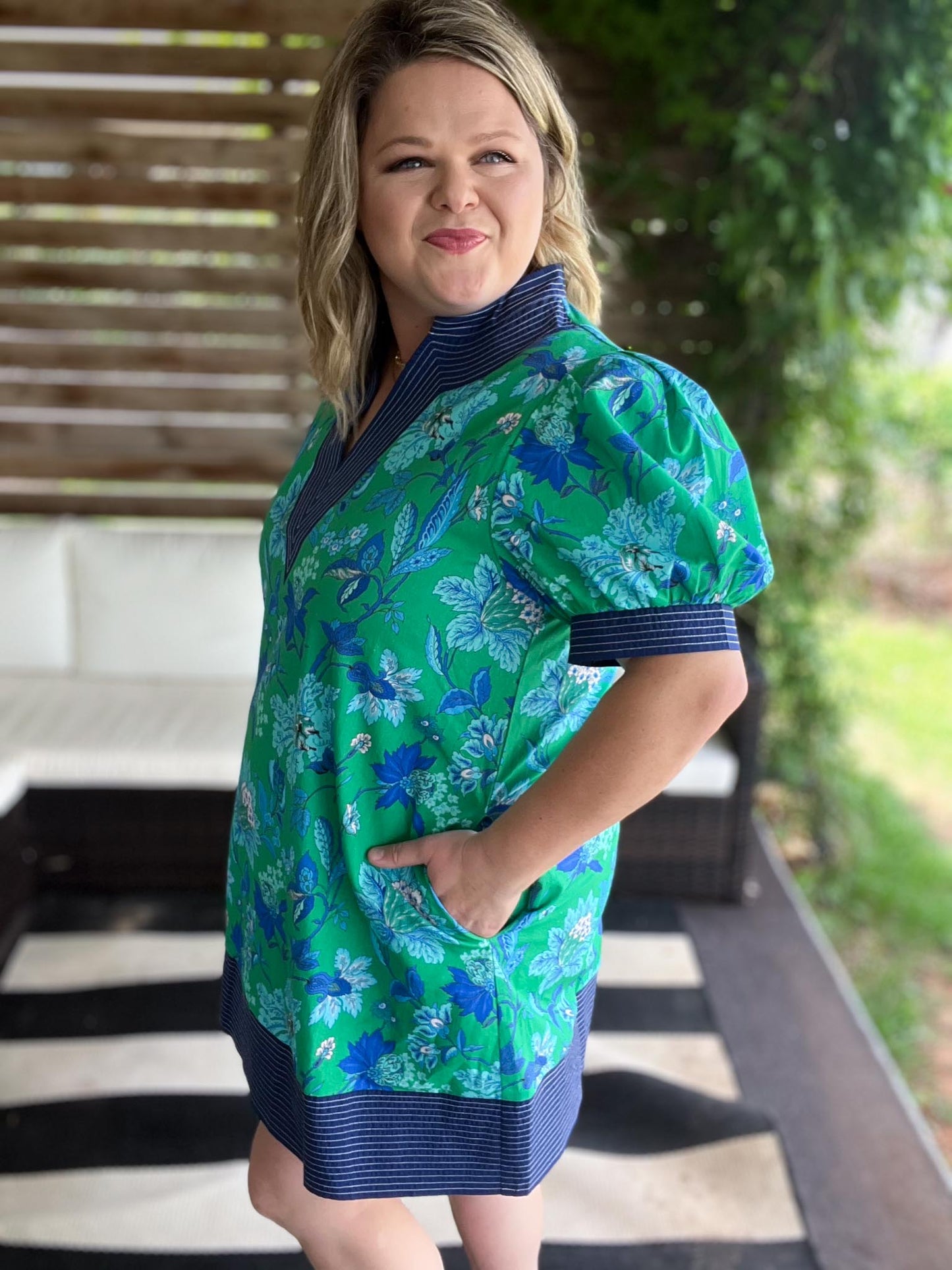 Midnight in Mexico Curvy Green Tapestry Dress