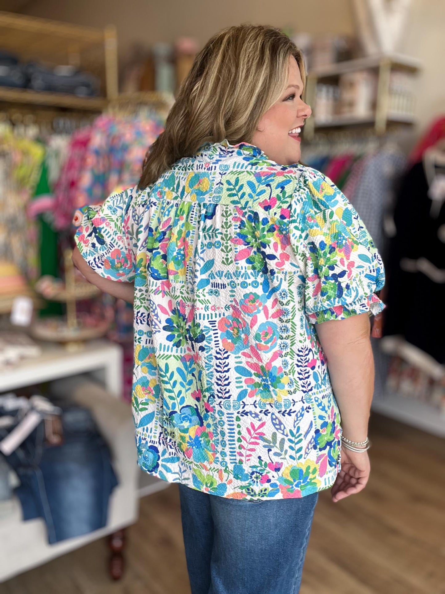 Ocean Air & Bright Flair Curvy Multicolor Texture Top